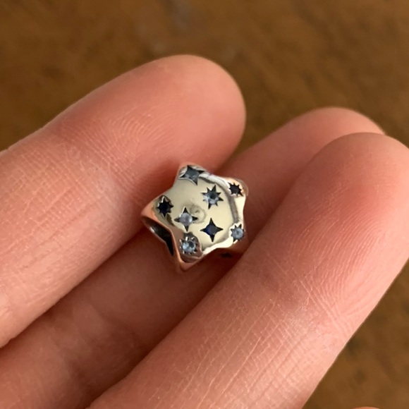 NWOT Bold Sparkling Star Charm Sterling Silver 925 - Picture 9 of 15